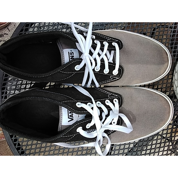 Men's Vans Sneakers Size 13 Gray and Black - Picture 6 of 8